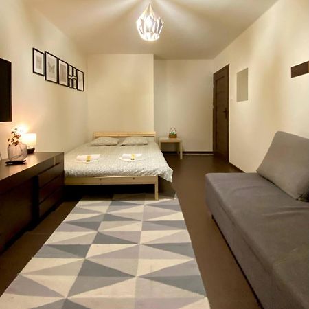 Halby Rooms In The Very Center Of Varşovia Exterior foto